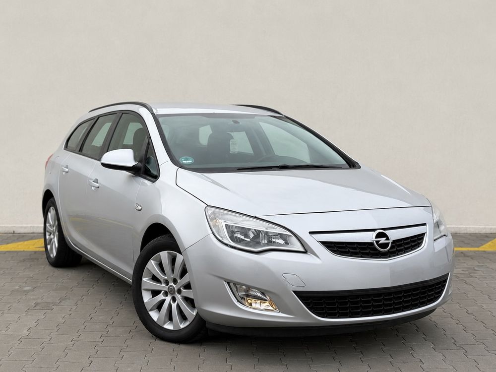 Opel Astra J [2009 - 2018] 1.7 CDTI 2011
