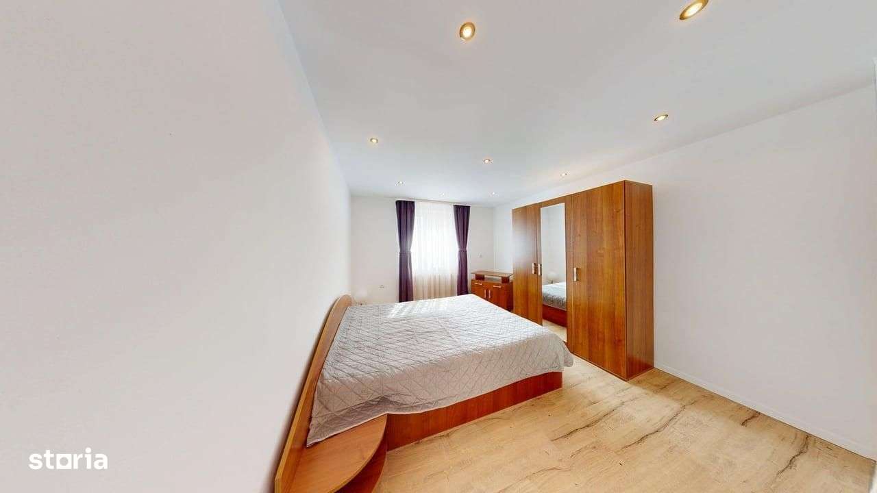 Casă individuală în Sibiu – 5 camere, 460mp teren, garaj, pivnita, pod - Imagine principală: 4/12