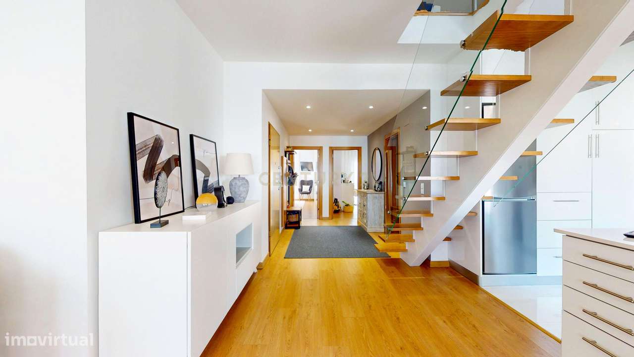 Apartamento T2+1 Exclusivo com Mezanine - onde a tranquilidade e acess-11