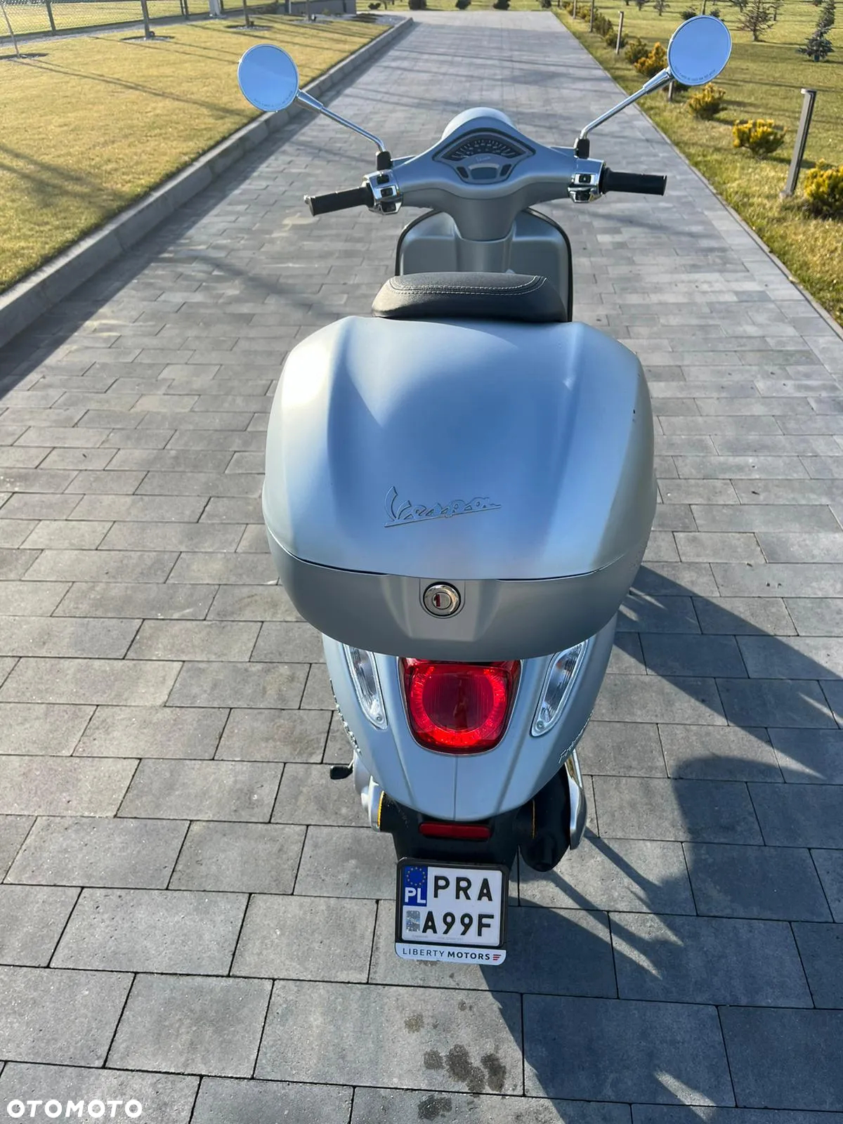 Vespa Primavera - 3