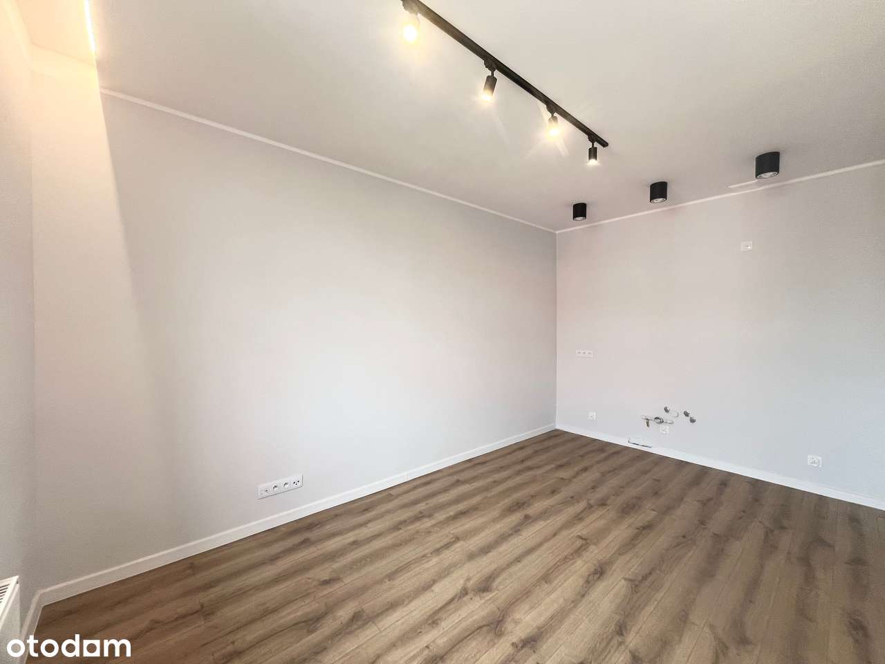 Idealna na start - zobacz to!-3