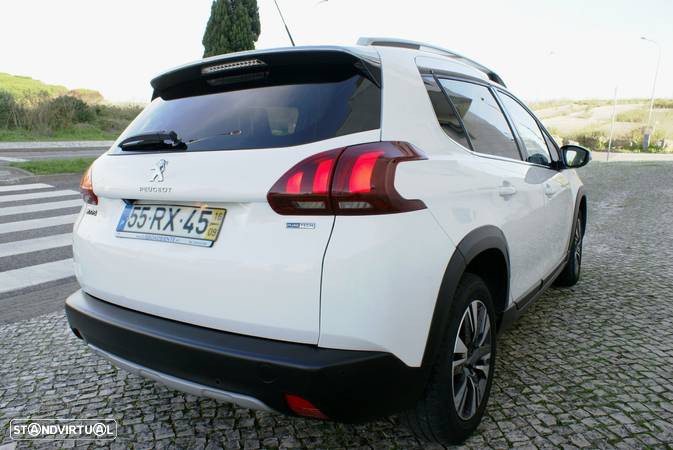 Peugeot 2008 1.2 PureTech Allure - 7