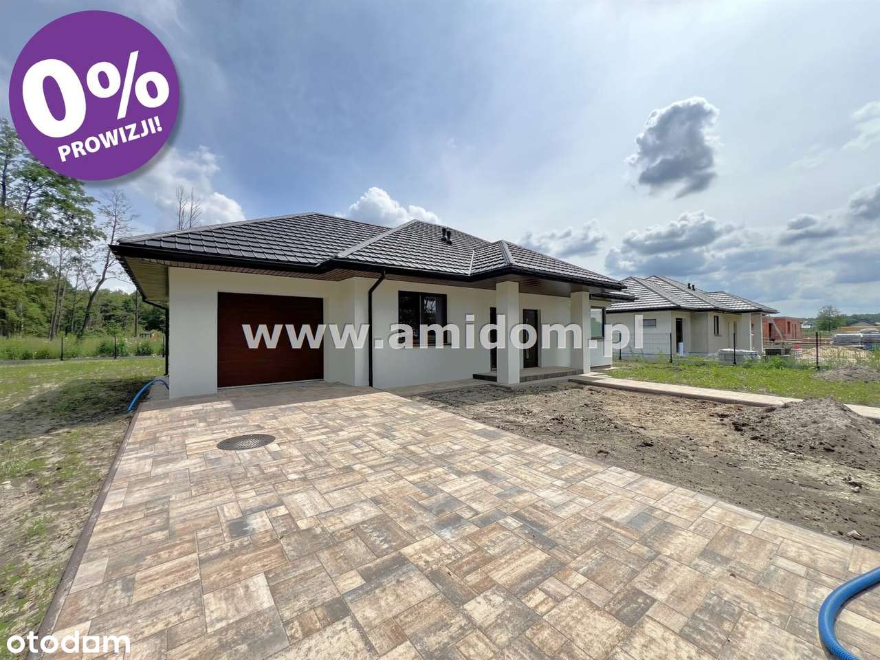 Komfortowy,parterowy dom położony na dużej działc-10