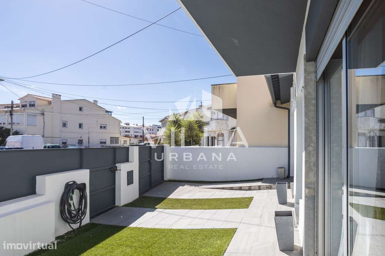 Moradia T3 com Excelentes Áreas, Garagem e Espaço Exterior em Alcabi-4