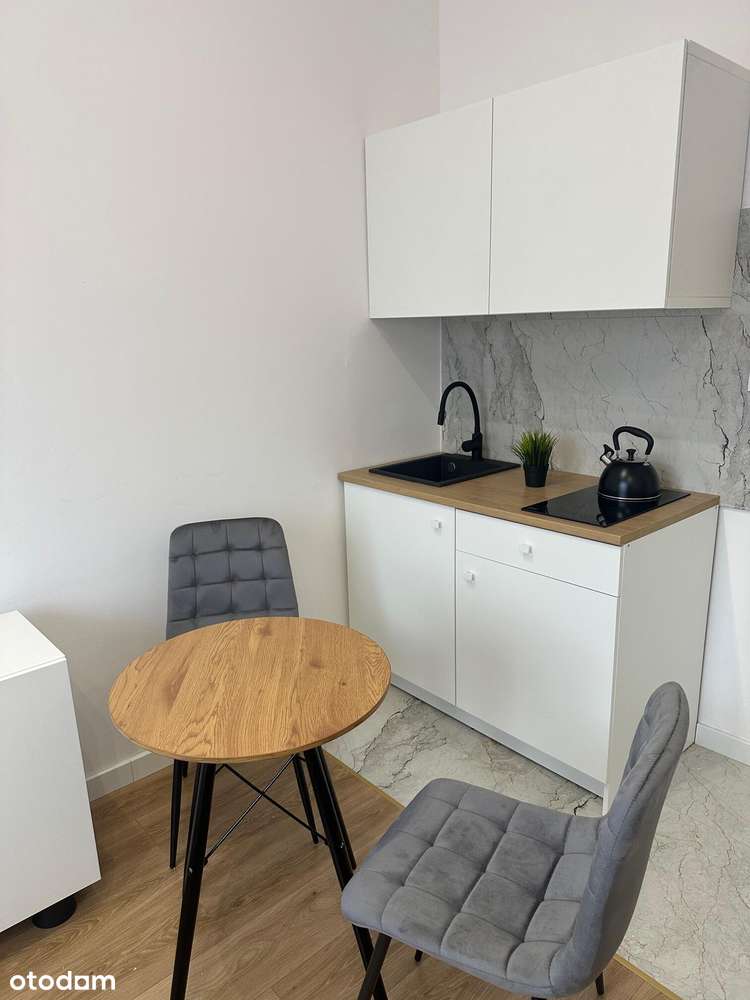 Kawalerka po remoncie / Księga Wieczysta / 0 % Prowizji-9