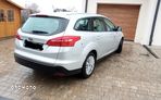 Ford Focus - 8