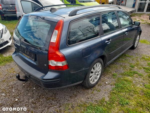 Volvo V50 1.8 Momentum - 6