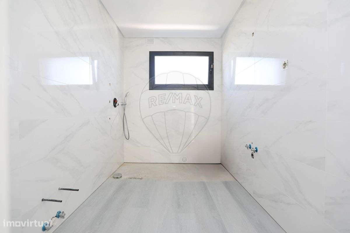 Moradia T4 para venda - Grande imagem: 5/37