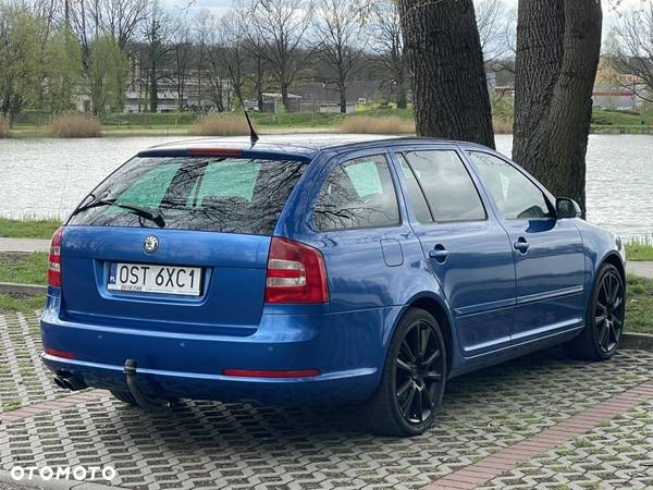 Skoda Octavia 2.0 TDI RS - 13