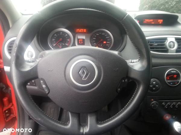 Renault Clio 1.5 dCi Extreme - 3