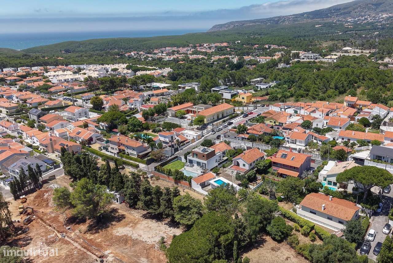 Charmosa Moradia T3 Térrea num lote de 938m2 para Remodelar na Aldeia-5