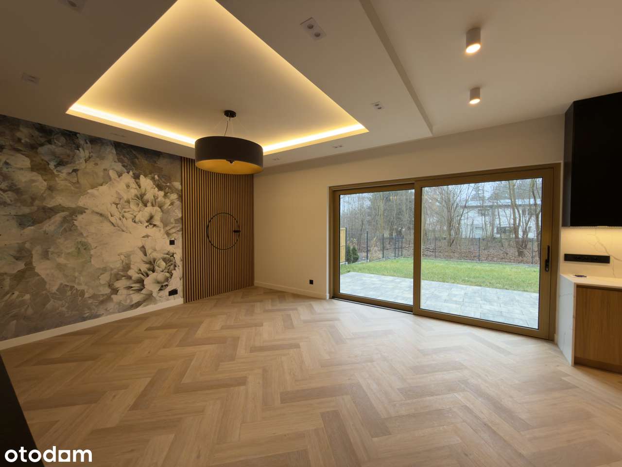 Bliźniak z garażem, 6 pokoi w bardzo wysokim standardzie. - Pełny obrazek: 4/12