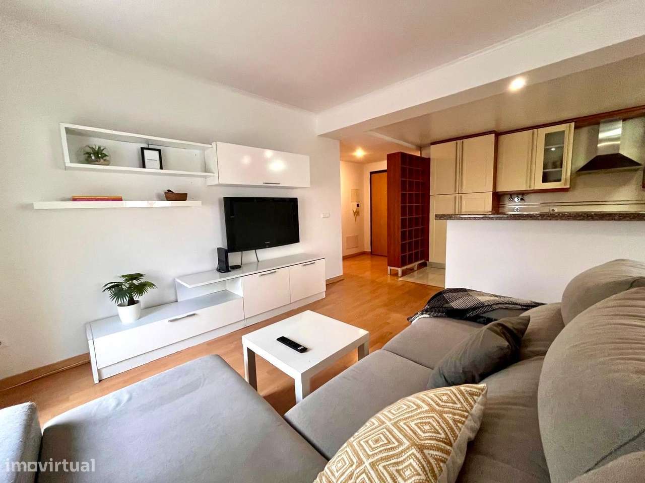 T2 luminoso - Grande imagem: 1/13