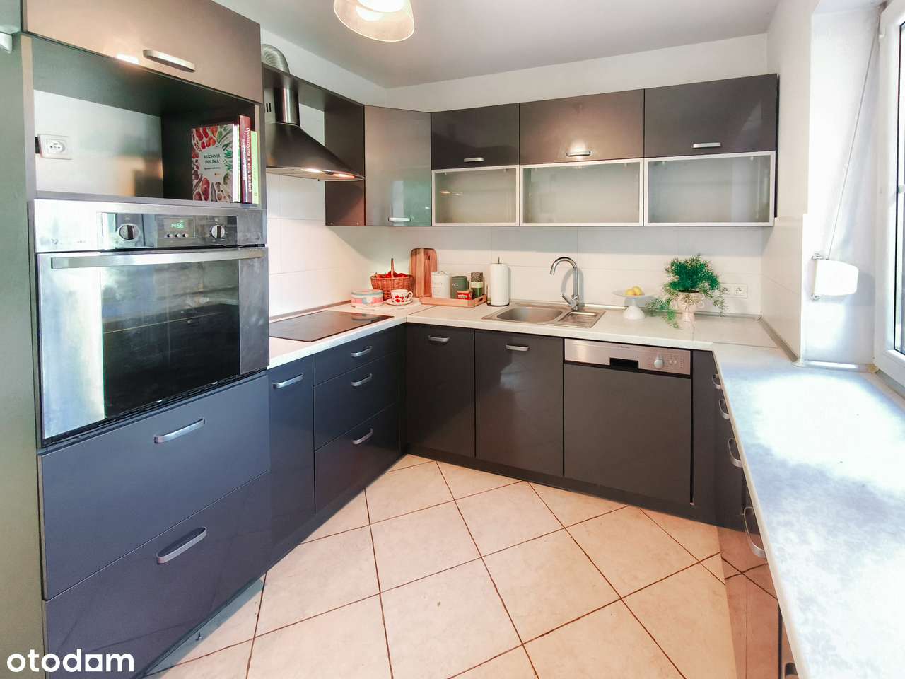 Dom z potencjałem biznesowym 190 m²+ 120 m² w centrum Dobrzenia-13