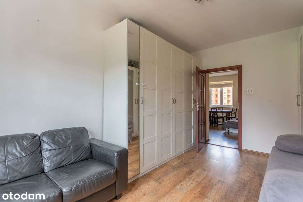 Trzypokojowe mieszkanie blisko centrum-6