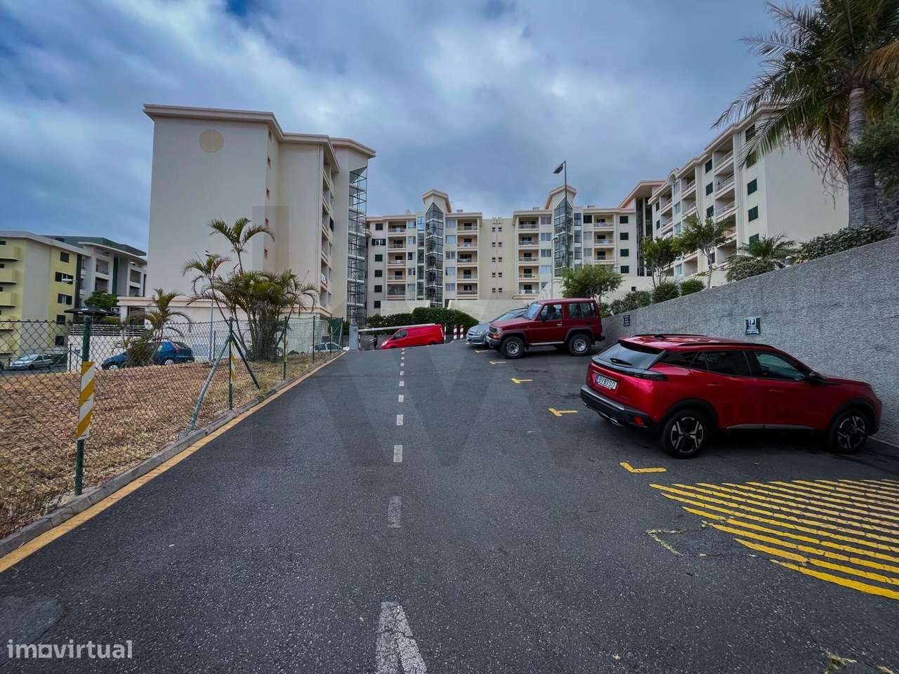 Garage for 2 cars - Grande imagem: 4/13