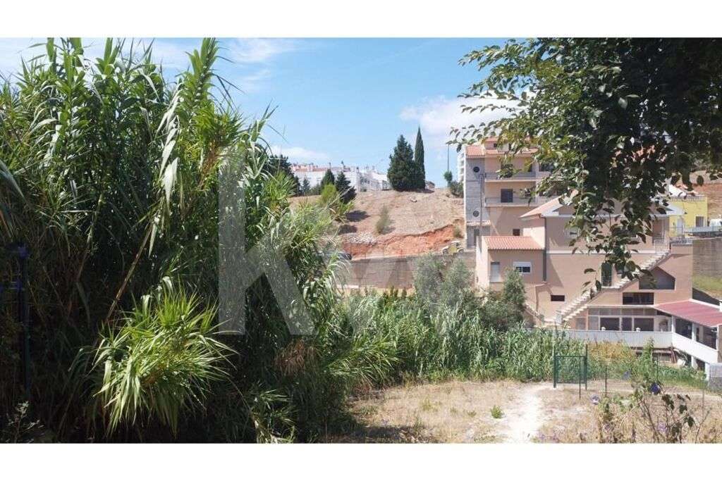 Terreno para construção - Grande imagem: 2/9