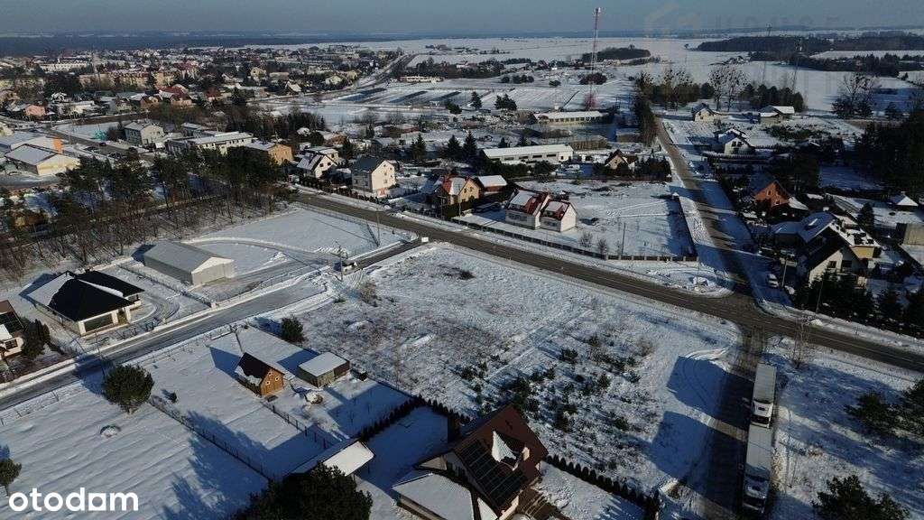 Działka usługowa na sprzedaż – Nowogród-3