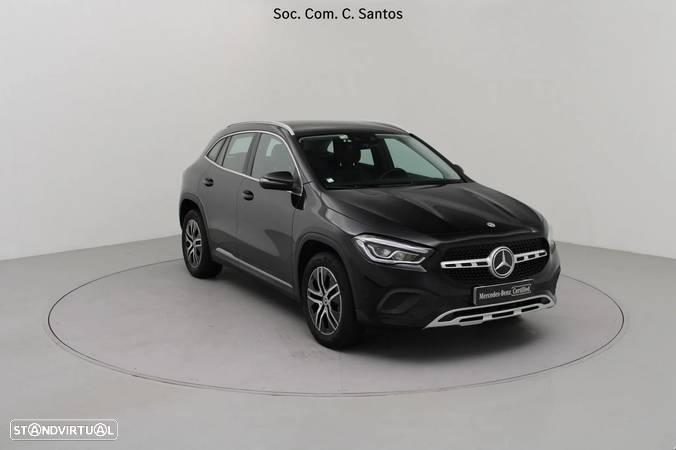 Mercedes-Benz GLA 200 Style - 1