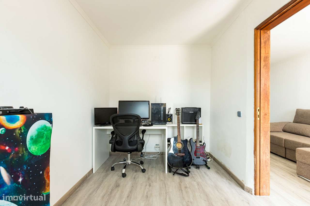 Moradia remodelada, 2 quartos, espaço exterior-7