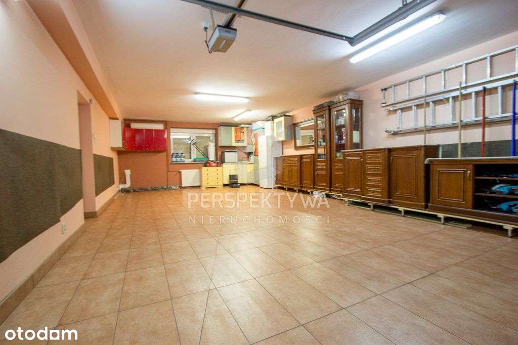 Niezwykle Zadbany Szereg Z Uroczym Ogrodem-19