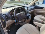 Kia Carnival - 14