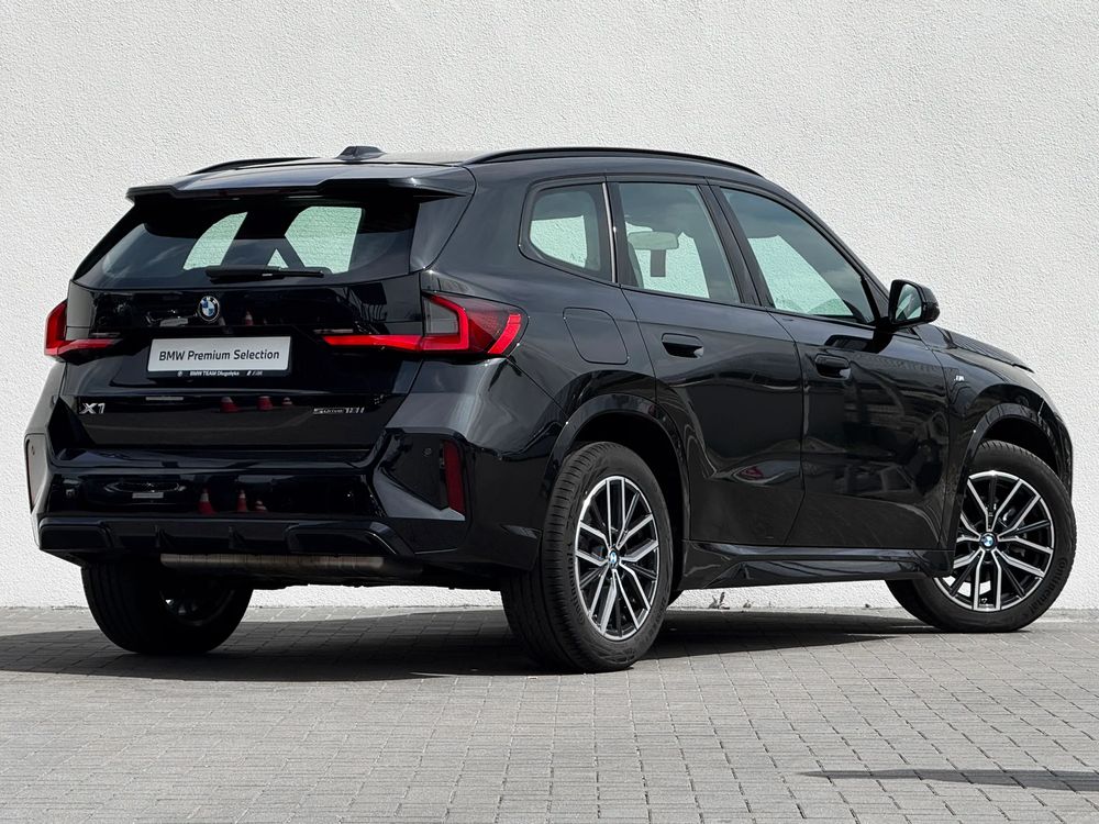 BMW X1 sDrive18i 1.5 Benzyna 136 KM — zdjęcie 2