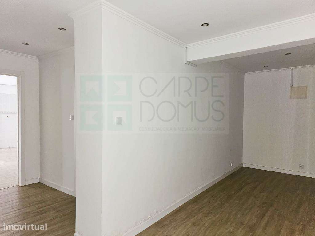 Espaçoso apartamento T3 na Ramada, Odivelas-17