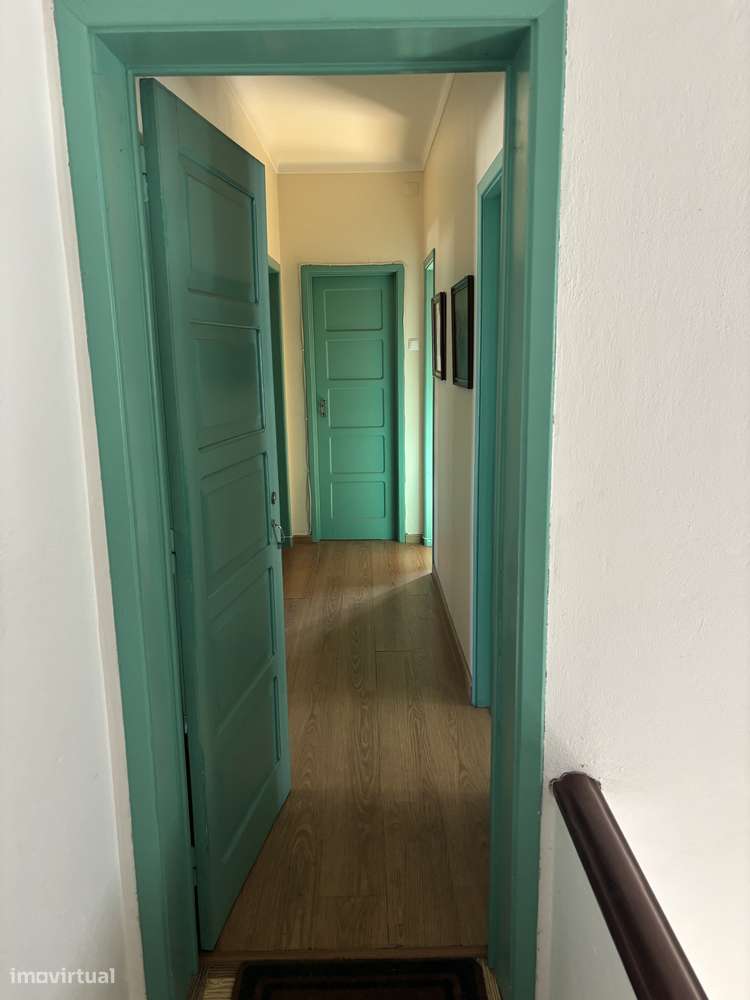 T2 a 5 Minutos Estação Comboio e 45 Minutos Lisboa " passe Verde " - Grande imagem: 5/17