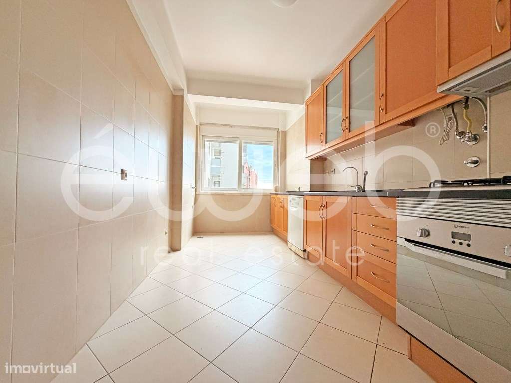 Apartamento T4, Bonfim, Setúbal-20