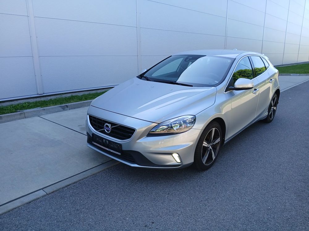 Volvo V40 II (2012-) D2 RDesign 2015