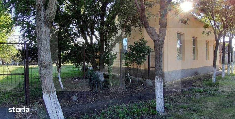 Casa mare de vanzare Checea 220mp - Imagine principală: 3/6