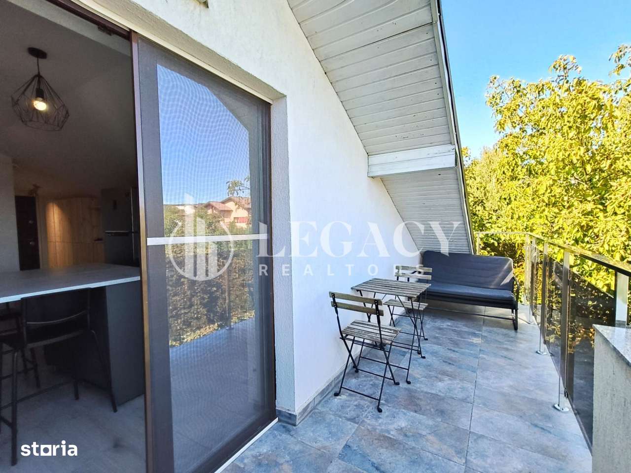 Apartament READY TO MOVE la mansardă, cu balcon și boxă de depozitare-13