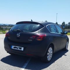 Opel Astra 1.4 T Cosmo