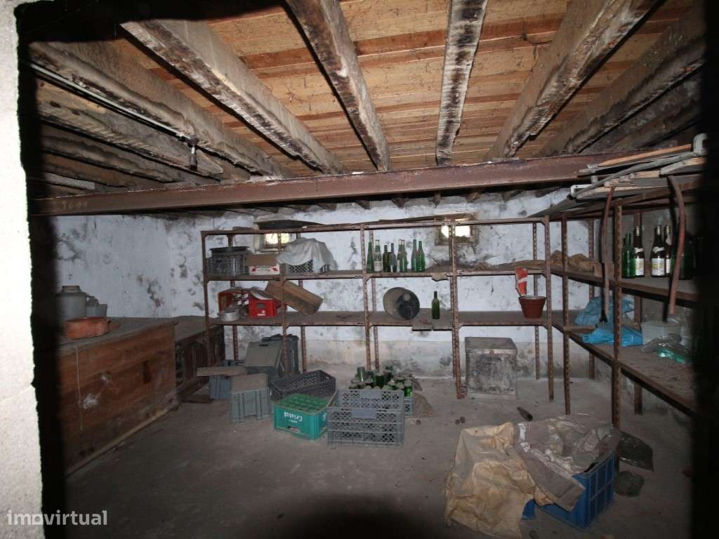 Moradia isolada inserida em terreno de 727m2 - Venda da Esperança, ...-27