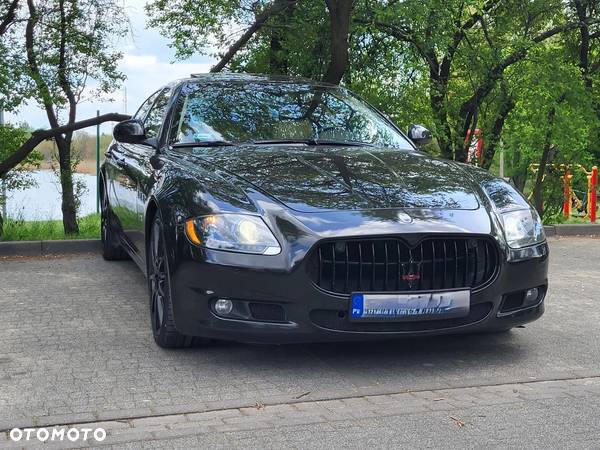 Maserati Quattroporte S - 5