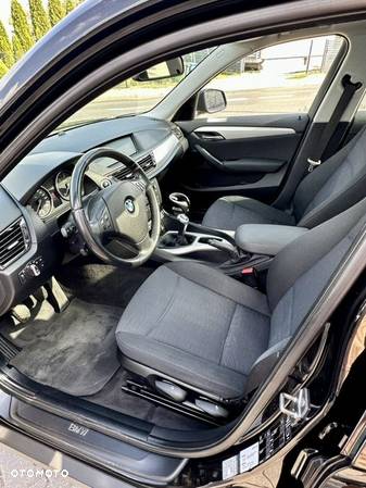 BMW X1 sDrive16d Sport Line - 12