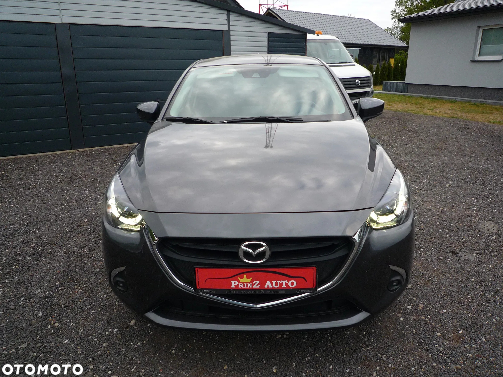 Mazda 2 - 7