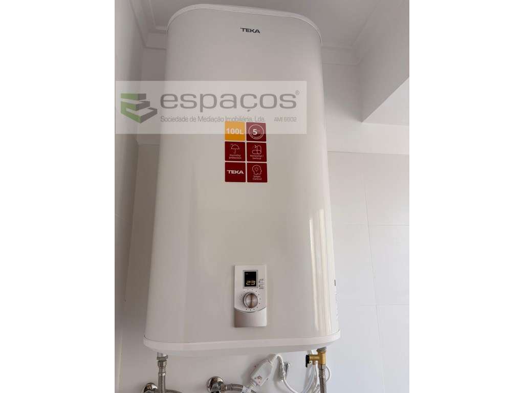 Apartamento remodelado para Arrendamento - Bons Dias, Ramada - Grande imagem: 4/12