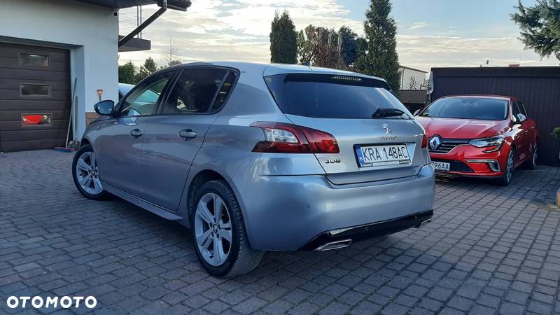 Peugeot 308 1.6 BlueHDi Style S&S - 9