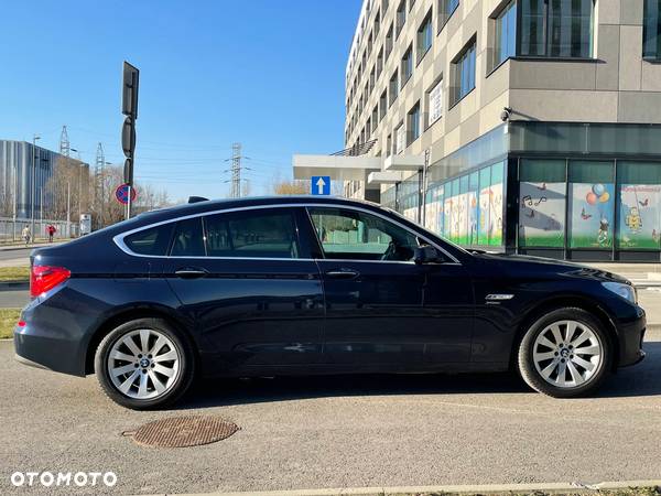 BMW 5GT 530d xDrive - 4