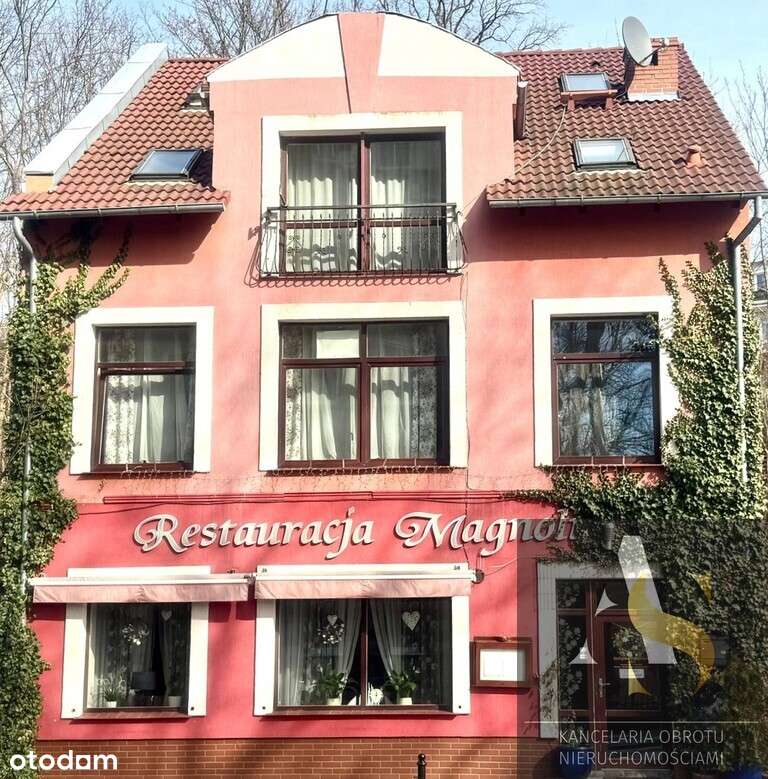Kamienica z dochodową restauracją w centrum miasta-1