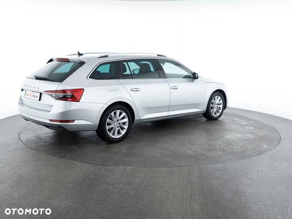 Skoda Superb 2.0 TDI SCR Style DSG - 12