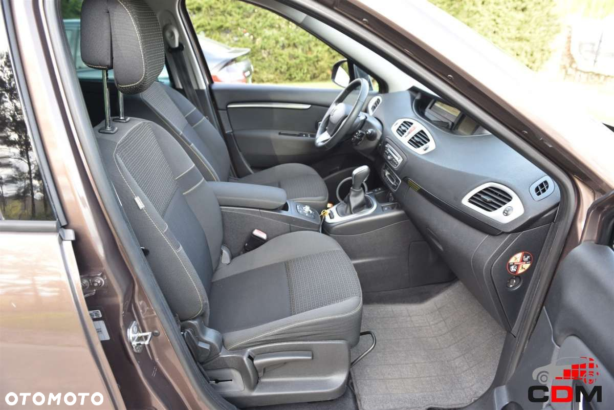 Renault Grand Scenic - 18