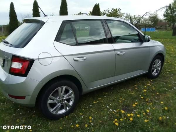 Skoda Fabia - 3