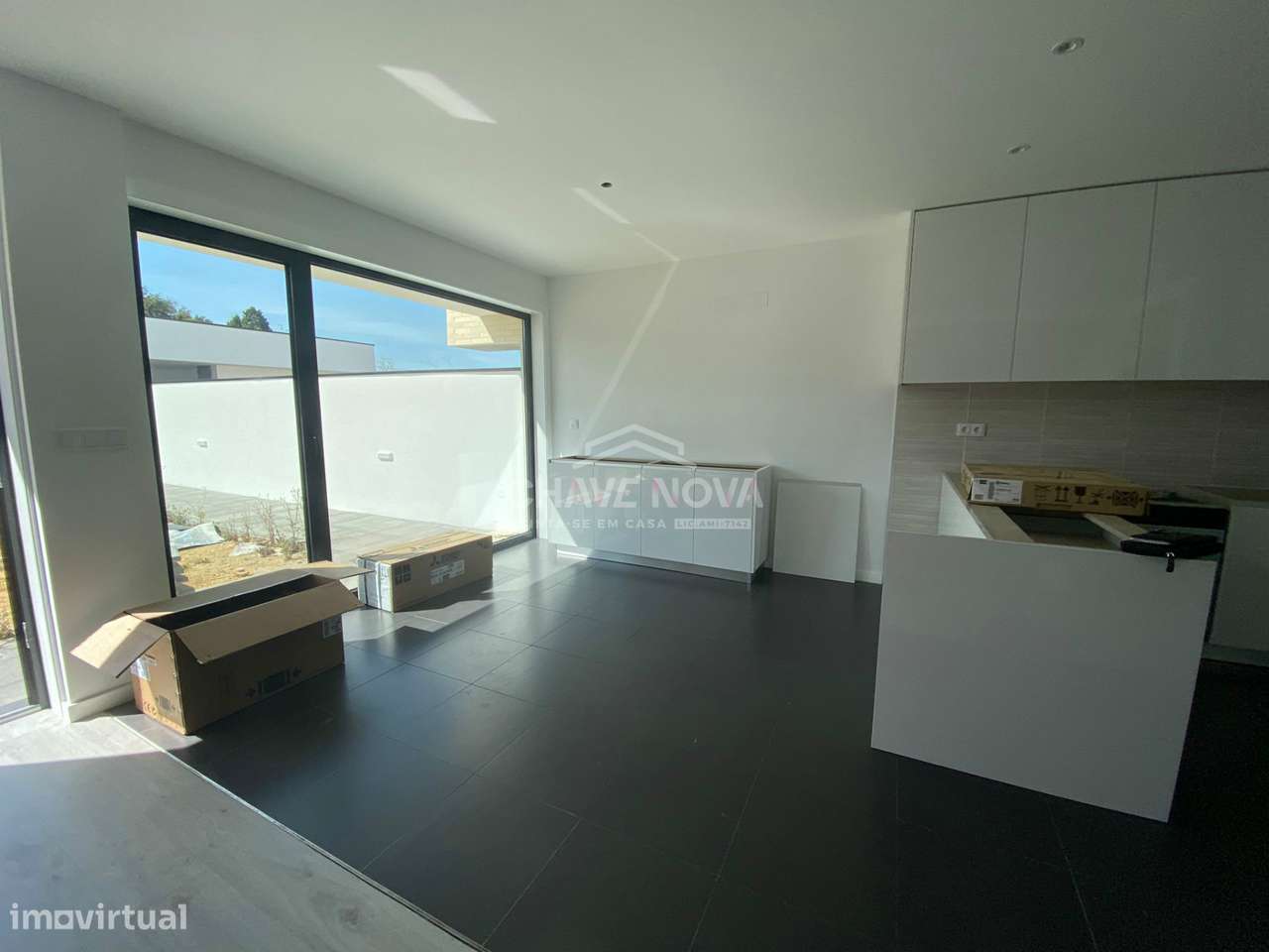 Moradia T4 nova em Anadia - Grande imagem: 4/36