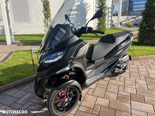 Piaggio MP3 400 HPE Sport - 1