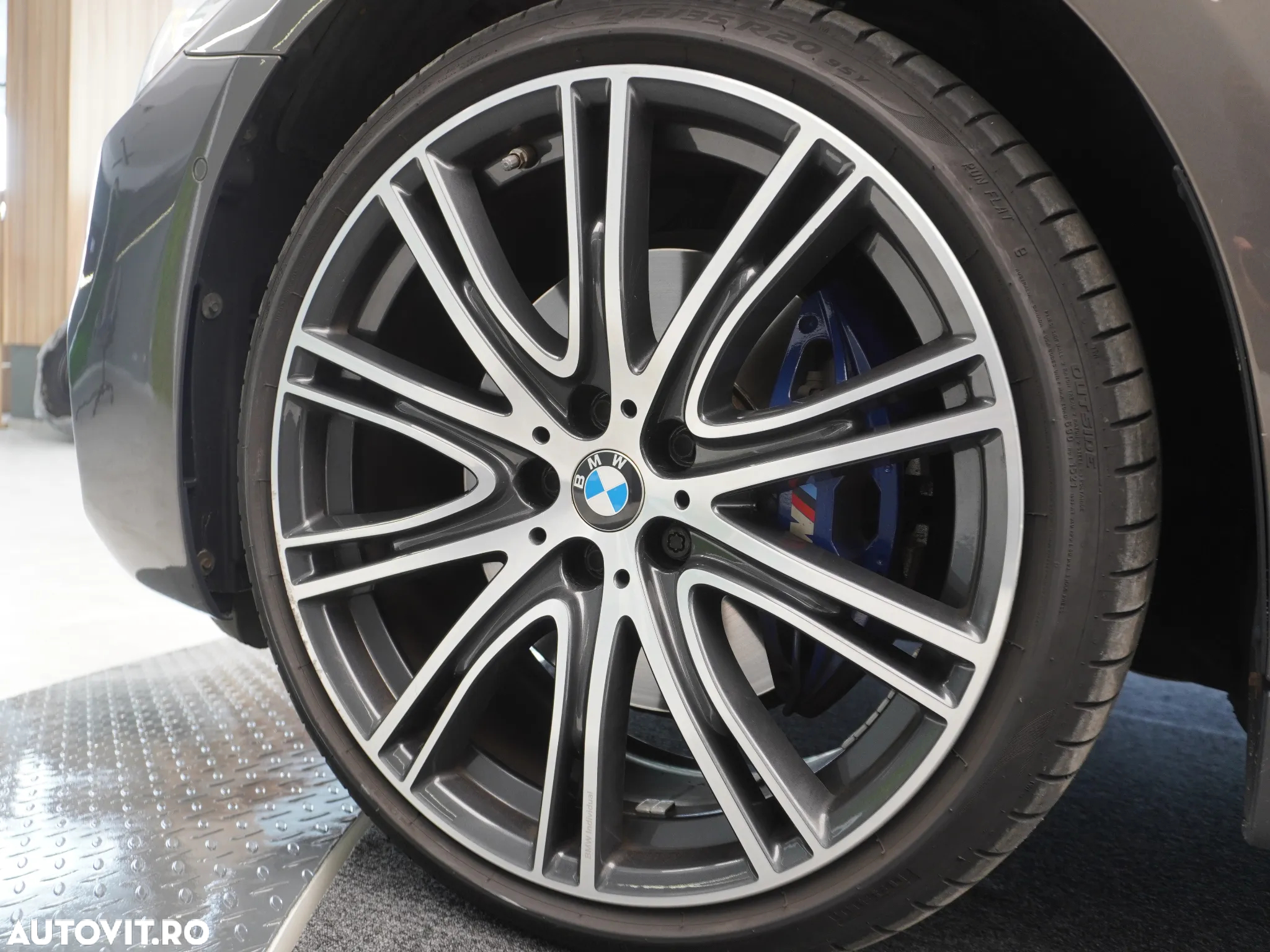 BMW Seria 5 530d xDrive AT - 21