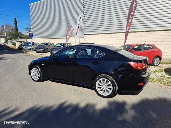 Lexus IS 220 d Luxury 25 - 5