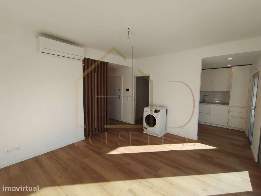 MODERNO Apartamento Duplex T3. Quinta do Conde-8